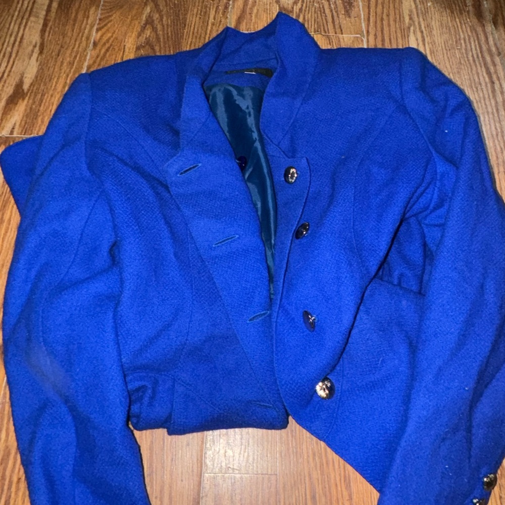 Blue coat - Picture 1 of 1